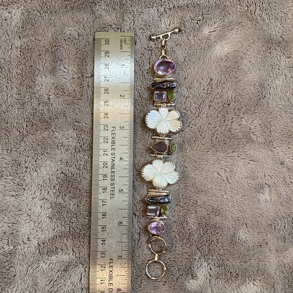 Large statement bracelet - Picture 4 of 4